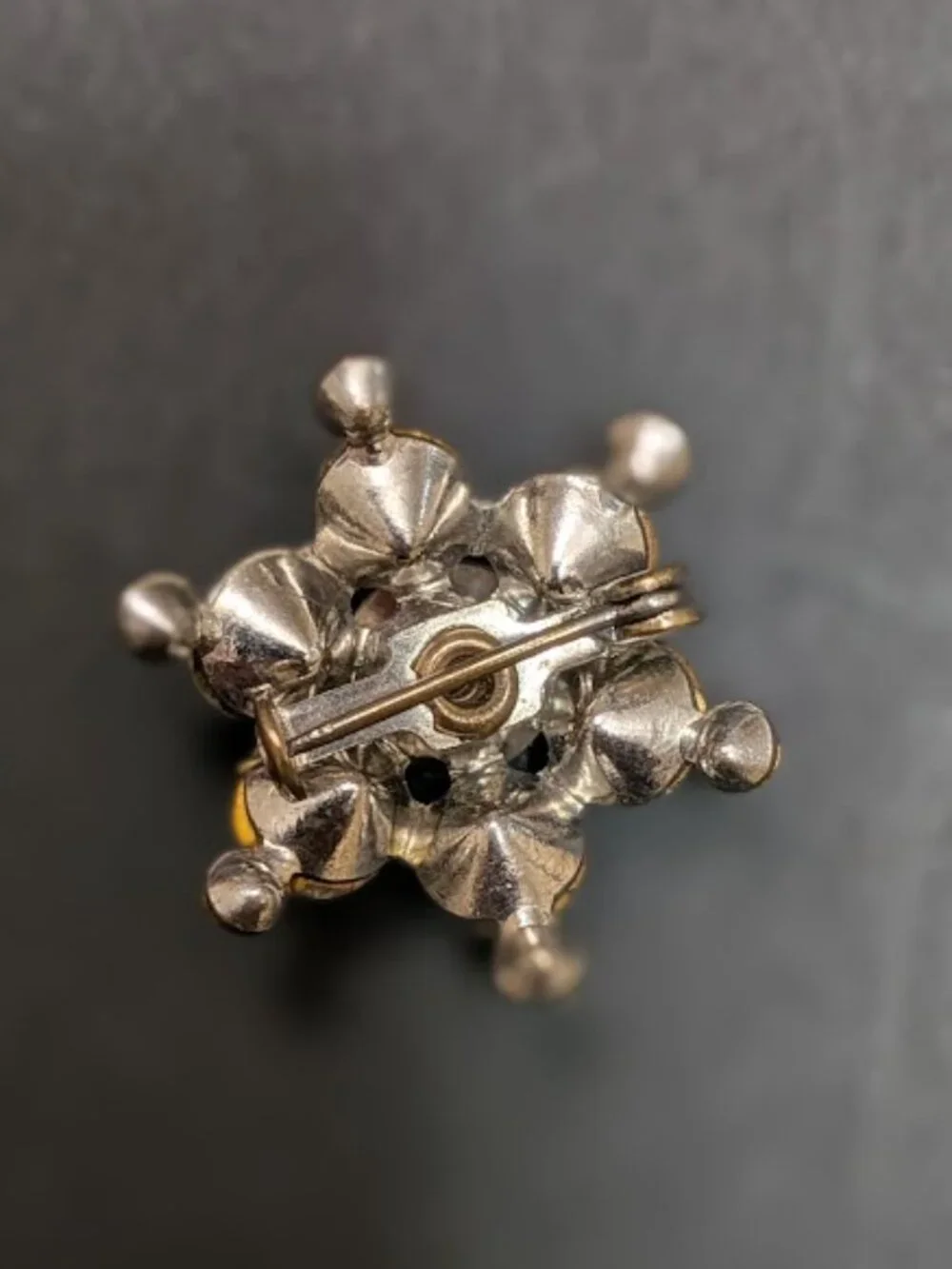 Vintage 1940s 50s Clear Rhinestone Floral Starburst Brooch Pin